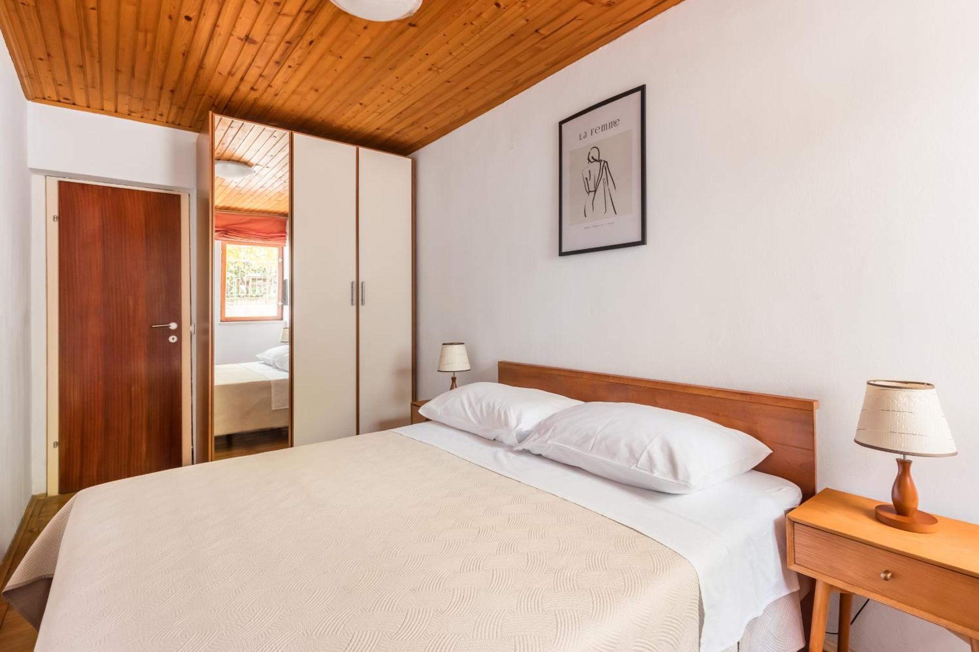 Apartament Lulu *